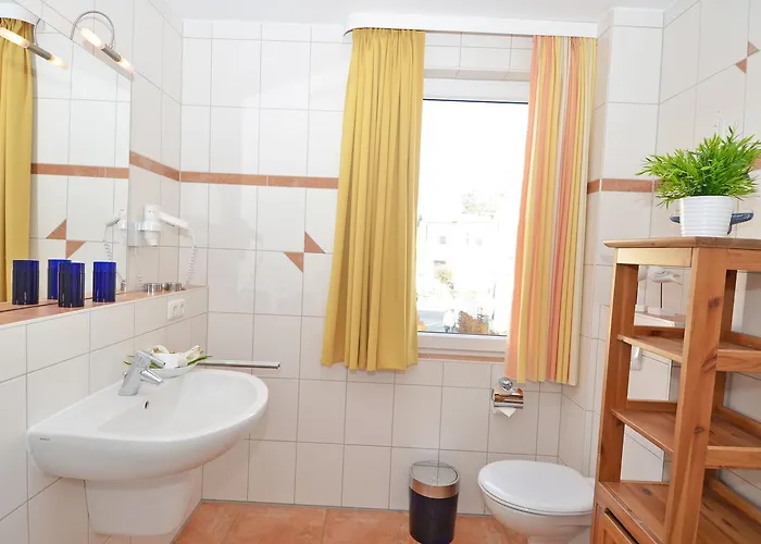 Haus Moewe - Apt. 05 * Sellin